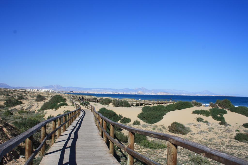 Apartament Playa Arenales Apartment Arenales del Sol Ruang foto